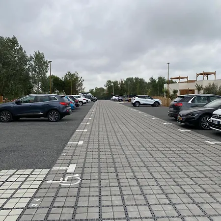 Appartamento T2 équipé à 300m De La Vias